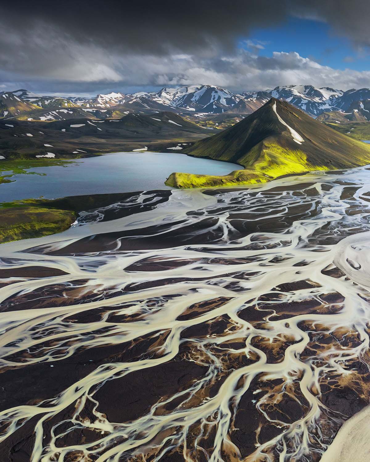 ICONS of Iceland - Midnight Sun in the Highlands Photography Workshop - Iurie Belegurschi