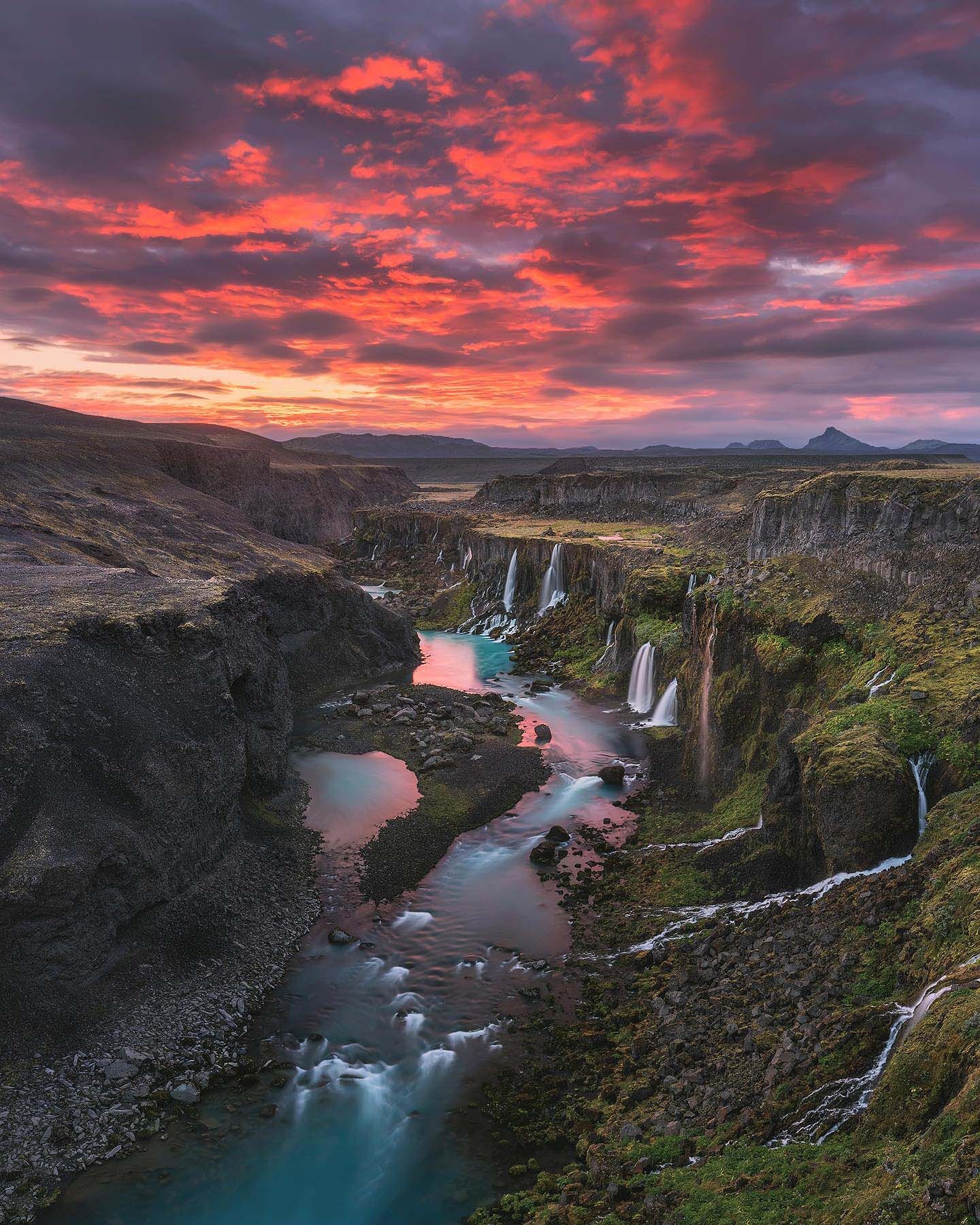 ICONS of Iceland - Midnight Sun in the Highlands Photography Workshop - Iurie Belegurschi